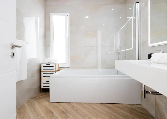 Bela Vista - Pool * Arco da Calheta